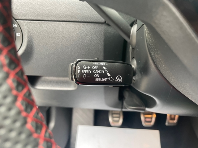Skoda Octavia Combi RS Navi, LED, AHV 8fach Bereifung Service neu